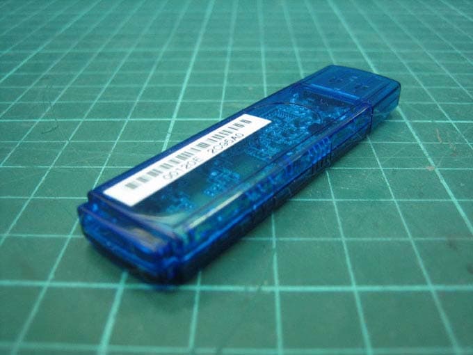 802.11b/g Mini Wireless LAN USB 2.0 Adapter - FCC ID MQ4WUG2700 - Abocom Systems Inc