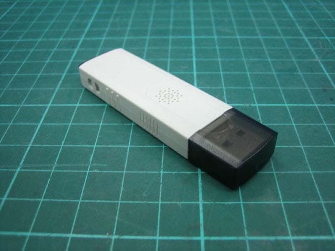 802.11b/g Mini Wireless LAN USB 2.0 Adapter - FCC ID MQ4WUG2700 - Abocom Systems Inc (3)