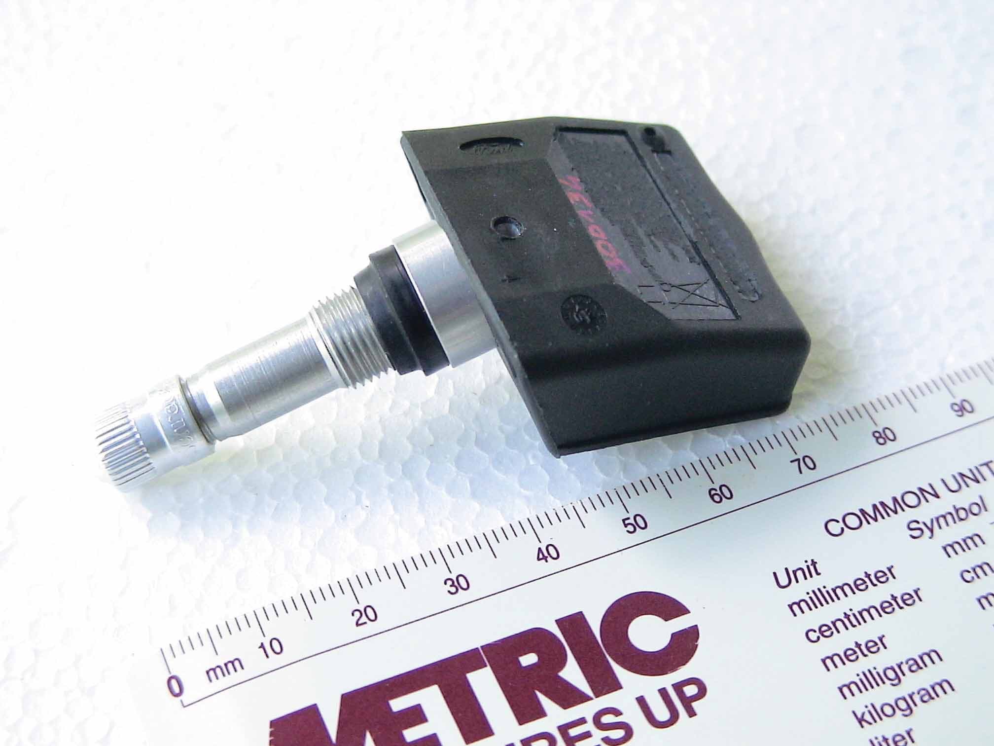 Tire Pressure Monitor Transmitter - FCC ID MRXFG2R3MA - Schrader Electronics