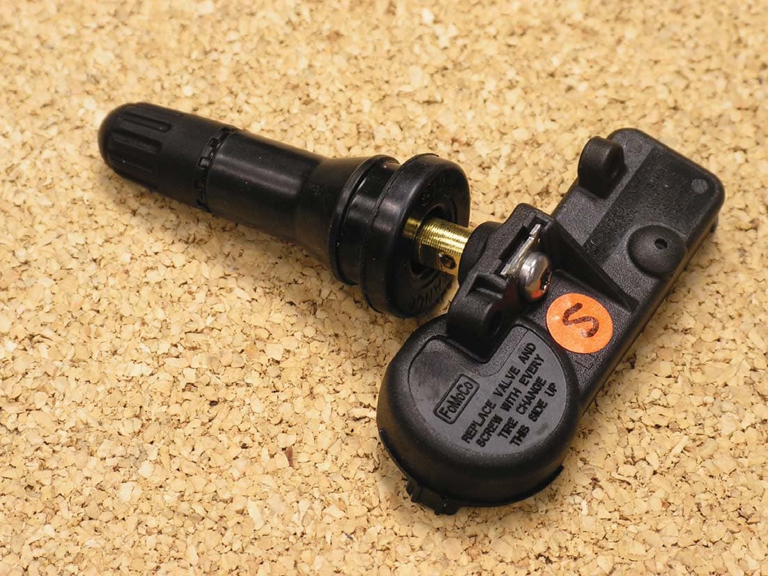 Tire Pressure Monitoring Transmitter - FCC ID MRXFS5MAF4 - Schrader Electronics (3)