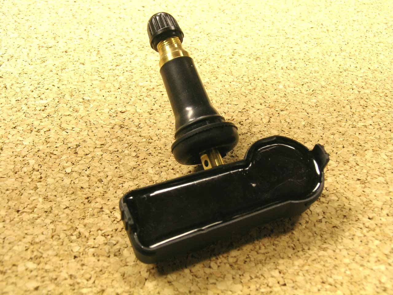 Tire Pressure Monitor Sensor Transmitter - FCC ID MRXGM07AMSS - Schrader Electronics