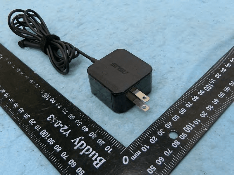 AXE6600 Tri Band WiFi Router - FCC ID MSQ-RTAXIC00 - ASUSTeK Computer Inc (5)