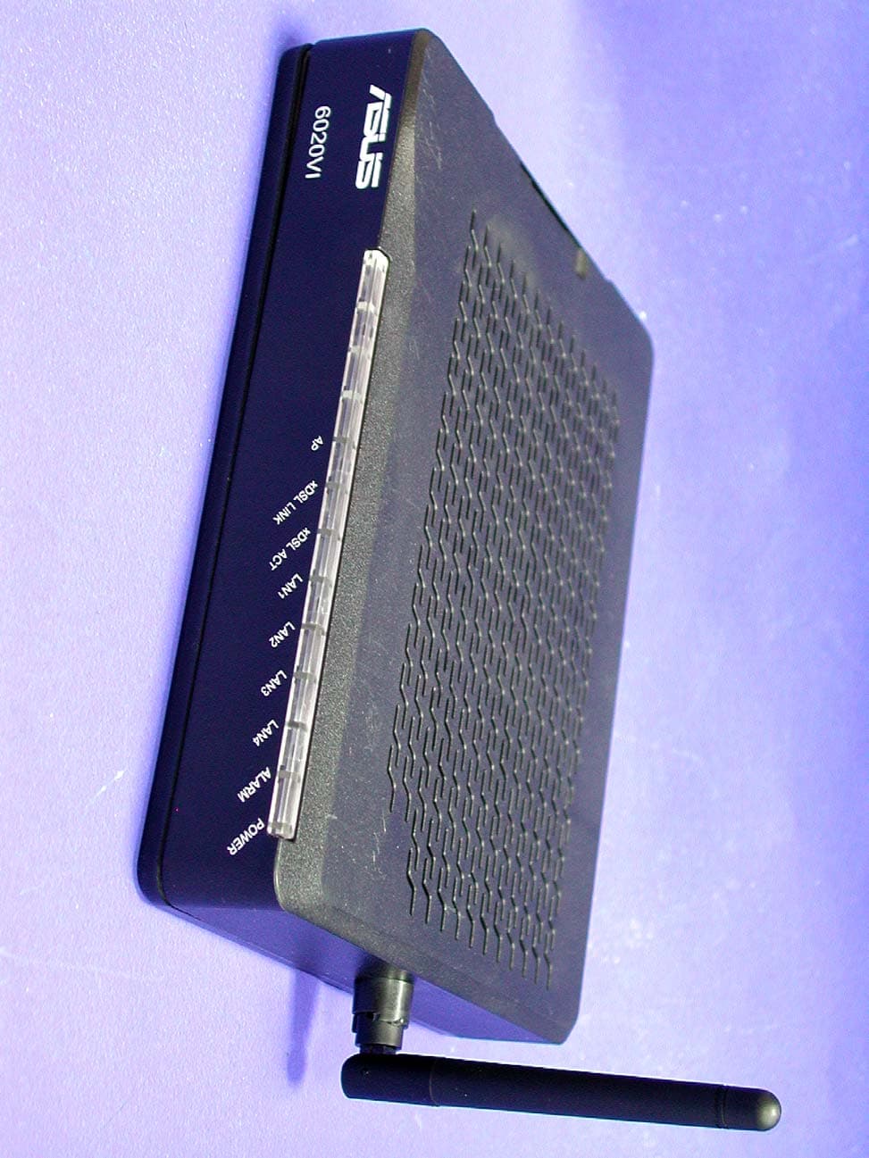 4-PORT ETHERNET SWITCH + WI-FI ADSL ROUTER - FCC ID MSQAAM6KVIF1 - ASUSTeK Computer Inc (2)