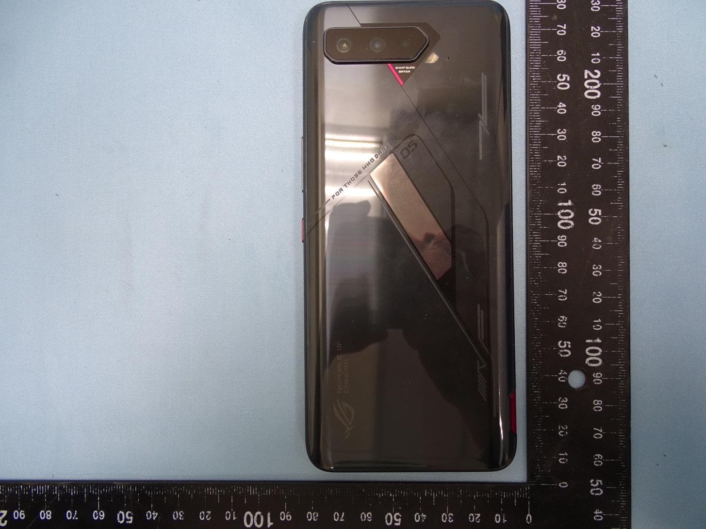 ASUS Phone - FCC ID MSQI005D - ASUSTeK Computer Inc