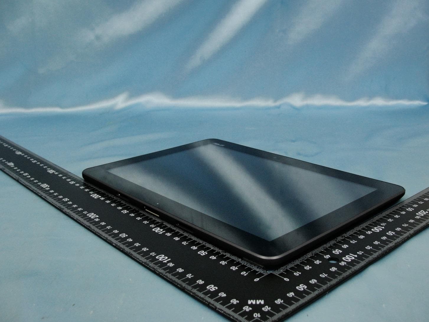 ASUS Tablet - FCC ID MSQK0101 - ASUSTeK Computer Inc (5)