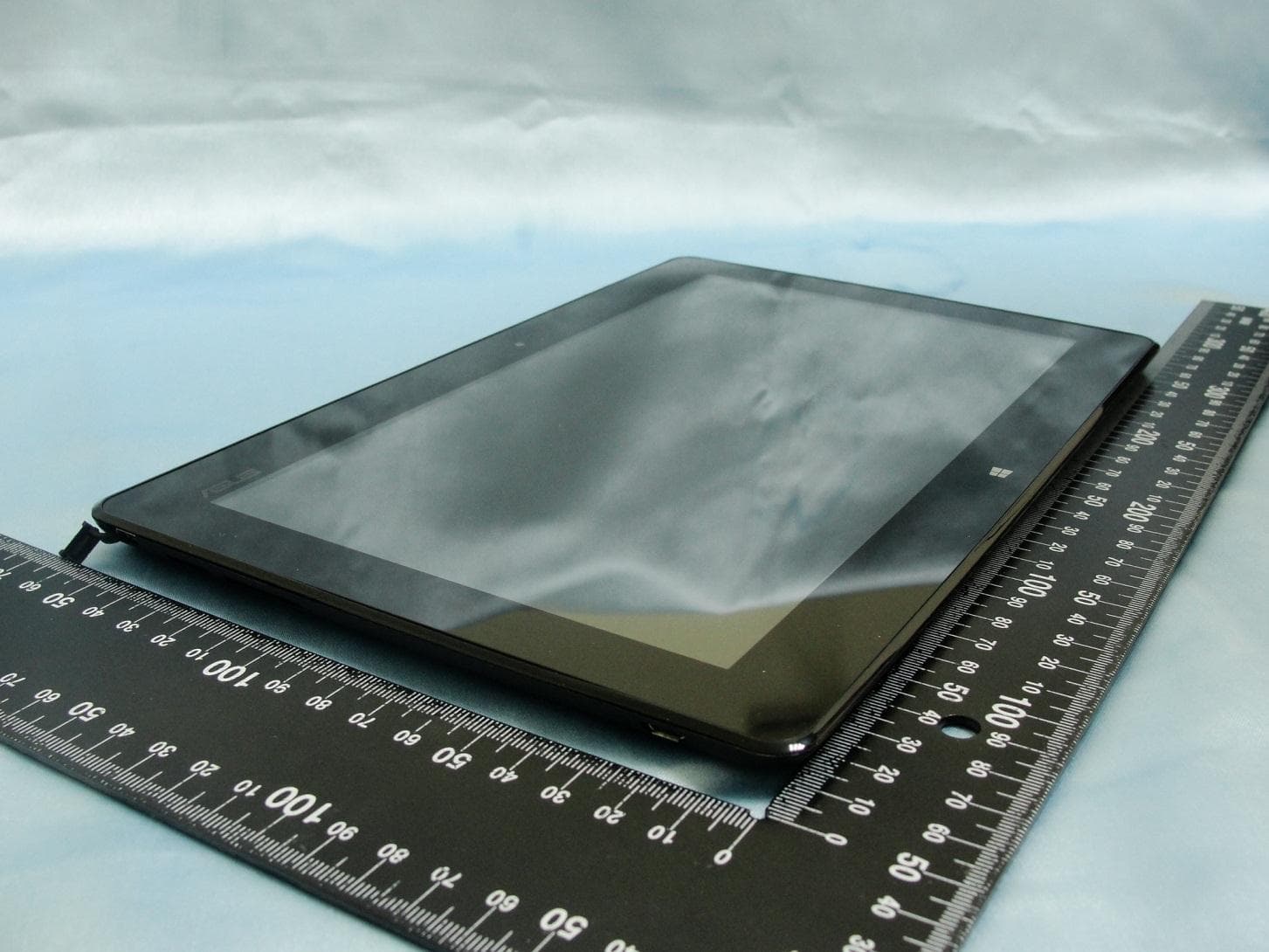 ASUS VIVOTAB - FCC ID MSQK0Y - ASUSTeK Computer Inc (2)