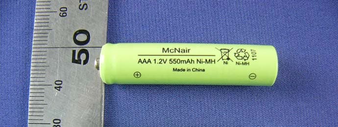 900 MHz Wireless Headphone - FCC ID MVAHP1392C-001R - Uni-Art Precise Products Ltd