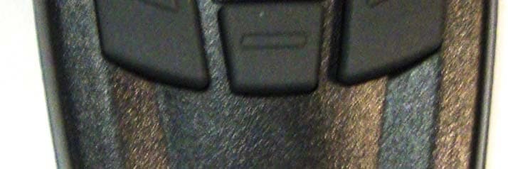 Wireless handheld remote key fob device - FCC ID MVU09305 - MotorGuide (3)