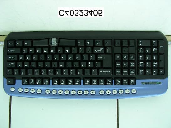 Cordless Smart Office Keyboard - FCC ID MWI-EZ9920RF - Ezkey Corp. (2)