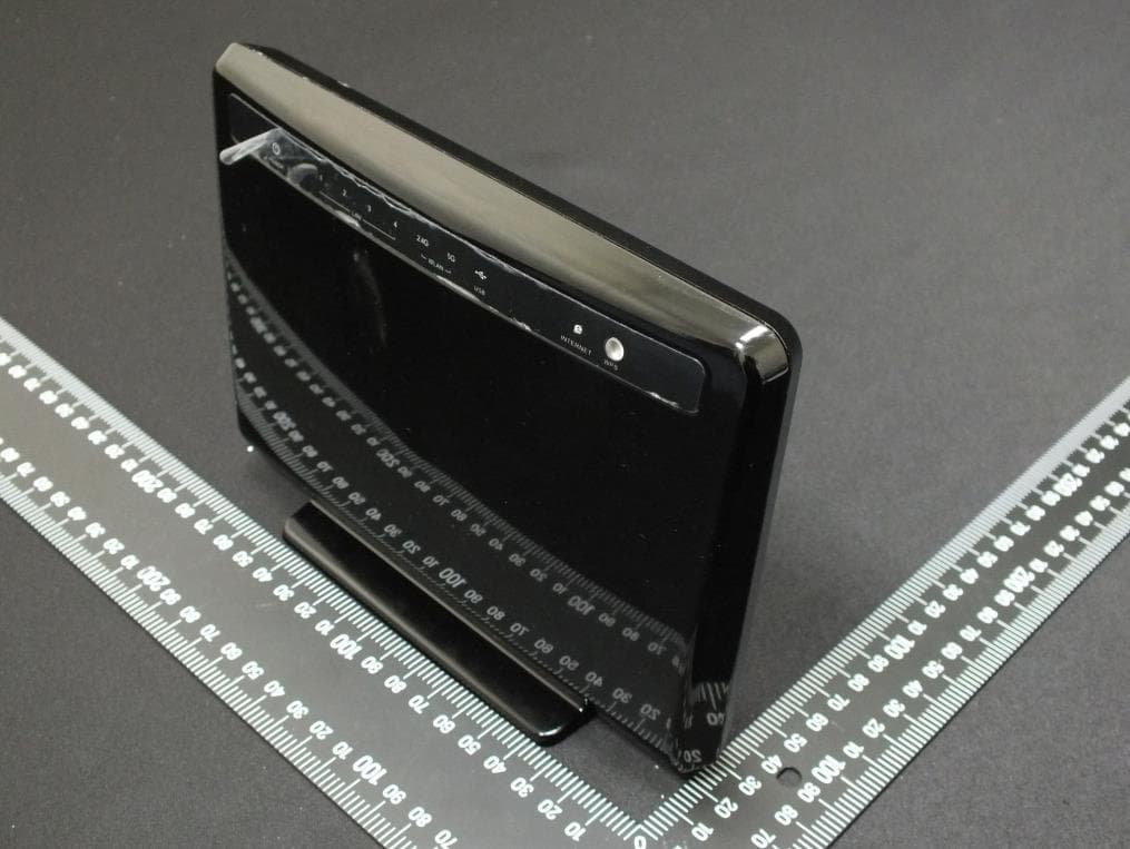 Dual band Router - FCC ID MXF-WRTB283N - Gemtek Technology Co., Ltd. (5)