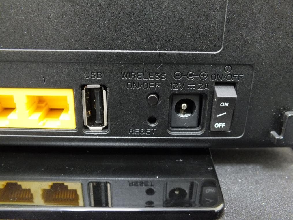 Dual band Router - FCC ID MXF-WRTB283N - Gemtek Technology Co., Ltd.