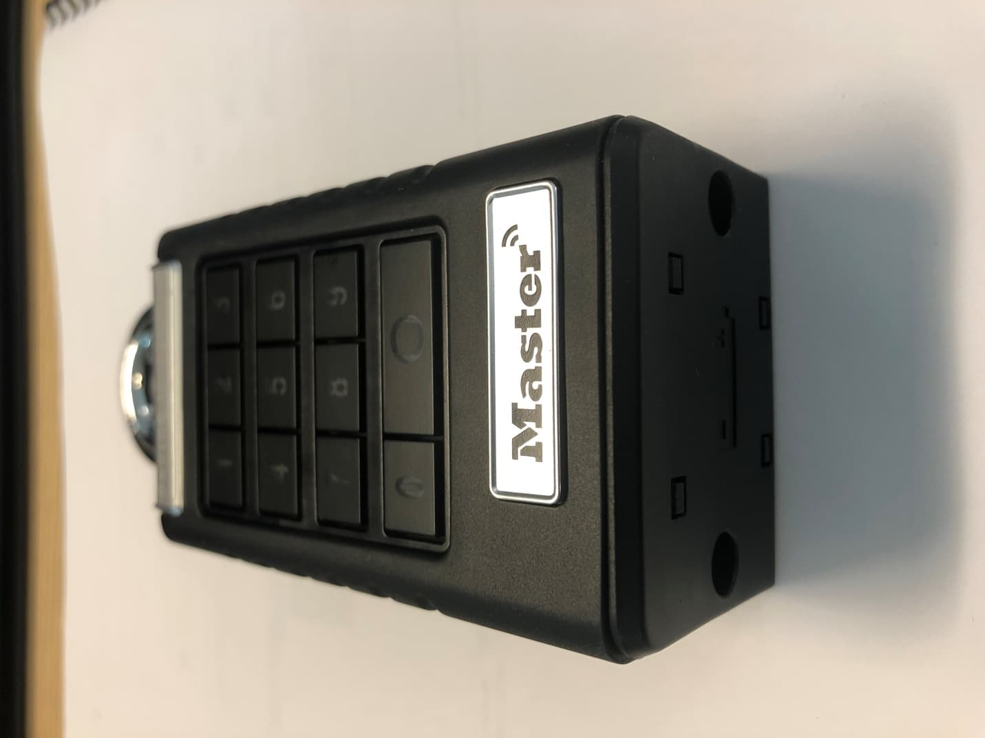 6400 - FCC ID MZR6400 - Master Lock Company