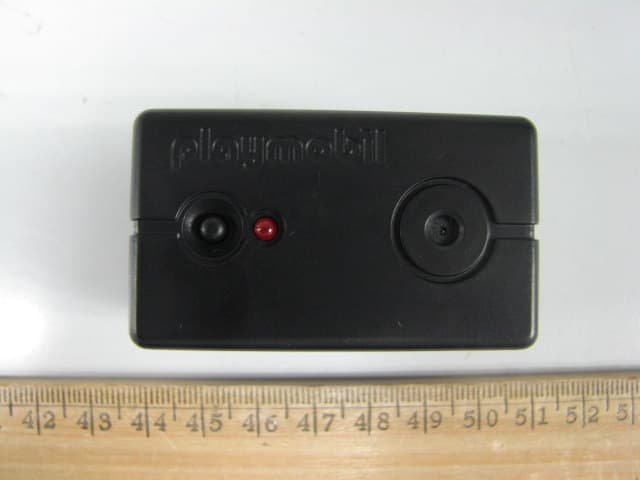 2.4GHz Wireless Camera - FCC ID N2T30829712 - geobra Brandstaetter Stiftung & CO KG (4)