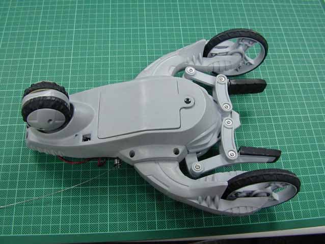 49.82-49.90 MHz Wireless R/C Toy - RX - FCC ID N3ESPYROBOT70082R - Wild Planet Entertainment, Inc. (3)