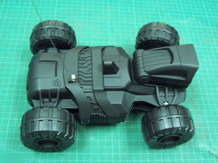 Wireless Toy Transmitter - FCC ID N3EVIDEOCAR70133R - Wild Planet Entertainment, Inc. (2)