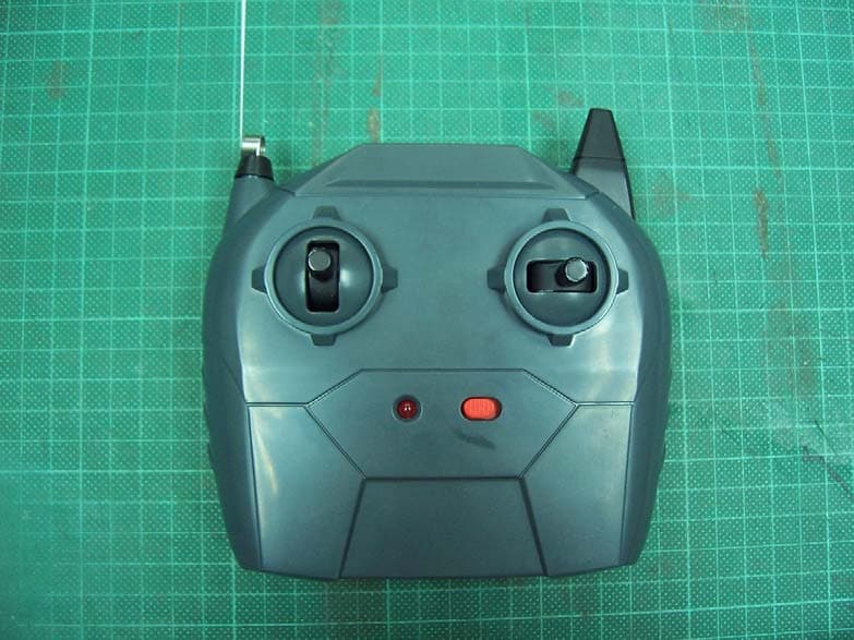 Wireless Toy Transmitter - FCC ID N3EVIDEOCAR70133T - Wild Planet Entertainment, Inc. (2)