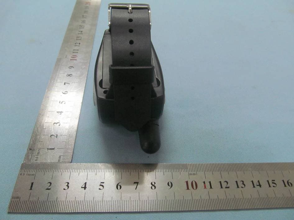 Wrist Watch Walkie Talkie - FCC ID N3EWWWT70489 - Wild Planet Entertainment, Inc. (2)