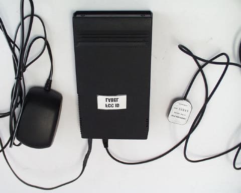 Data Transceiver - FCC ID N3F-ST869 - Advanced Tracking Technology Inc. (2)