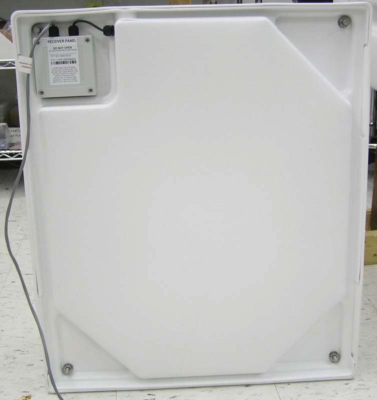 Dual fixed RFID reader - FCC ID N4TDFR200 - Phase IV Engineering