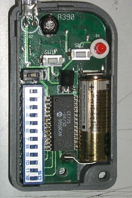 DIGITAL MULTI CODE TRANSMITTER - FCC ID N55CARPER390 - Samhong Engineering Co, Ltd