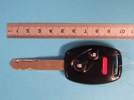 Transmitter S0084A - FCC ID N5FS0084A - Valeo Comfort and Driving Assistance