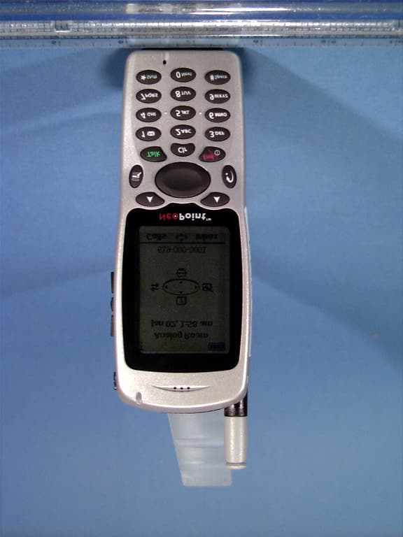 Dual-Band Analog/PCS Phone (Amps/CDMA) - FCC ID N5WNP2PDBDM01 - NeoPoint Inc. (2)