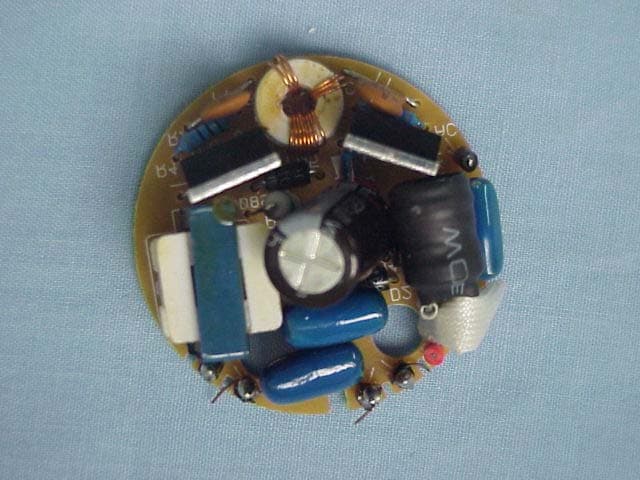 Electronic Energy Saving Lamp - FCC ID N6AFJEE0212 - Fujian Joinluck Electronic Enterprise Co., LTD. (3)