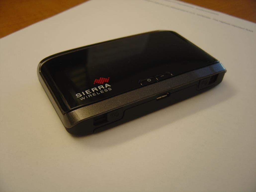 AirCard 763S Mobile Hotspot - FCC ID N7NAC763S - Sierra Wireless, ULC (3)
