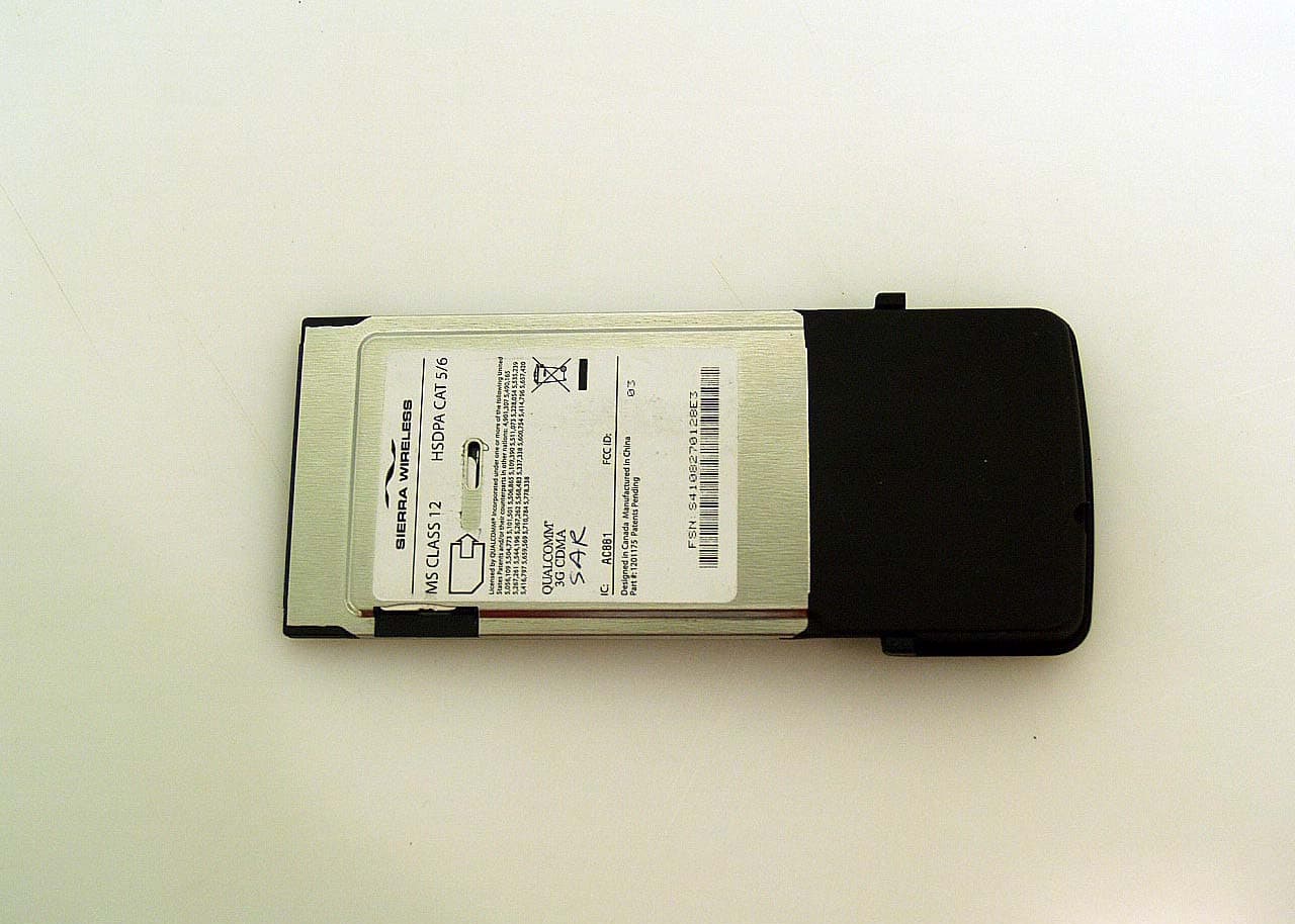 PC Card Wireless Modem - FCC ID N7NAC881 - Sierra Wireless, ULC