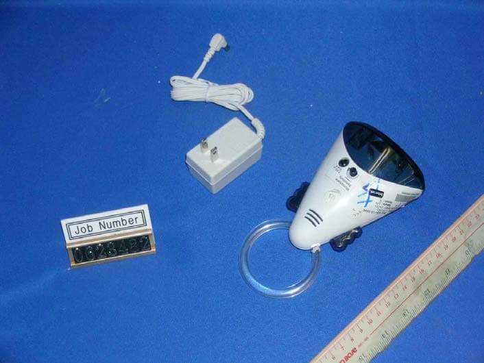 900MHz Transmitter - FCC ID N7TAC420-T - Angelcare Canada Inc. (2)