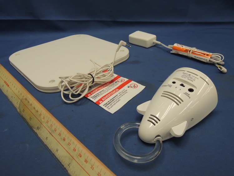 1.9GHz DECT Baby Monitor - Baby Unit - FCC ID N7TAC701T - Angelcare Canada Inc. (2)