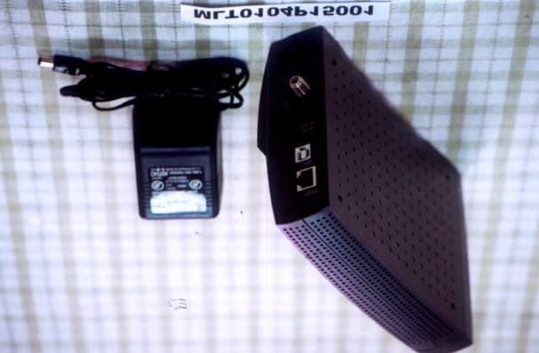 Cable Modem - FCC ID N7ZEC200 - Turbocomm Tech Inc. (5)