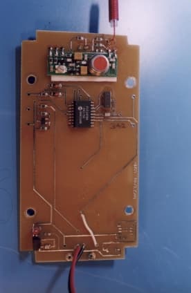 DSC - Part 15 Security/Remote Control Transmitter - FCC ID N8K4401B - Base Engineering Inc. (3)