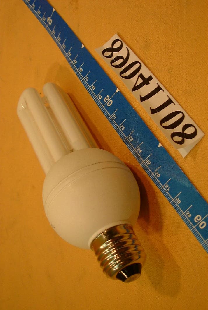 RF Lamp - FCC ID N8WLUXTEK - Super Trend Lighting Ltd. (2)