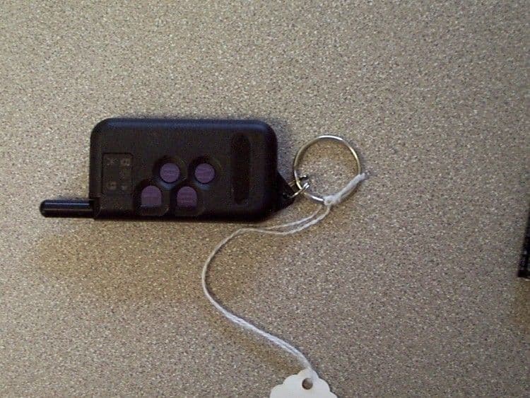 Remote Control Car Starter - FCC ID NAHRTR433 - Autostart