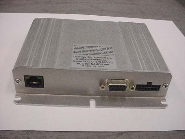 VHF Data Transceiver - FCC ID NAUDG200 - Gateway Communications Inc (2)