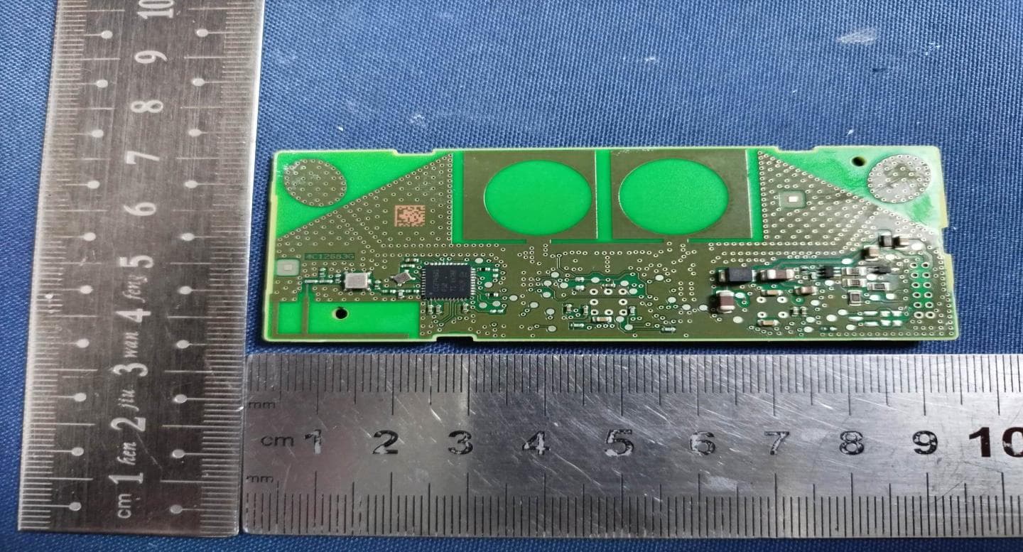 Car Access, Ranging and Vital Sign Detection (VSD) Device - FCC ID NBGFBD6 - HELLA GmbH & Co. KGaA (3)