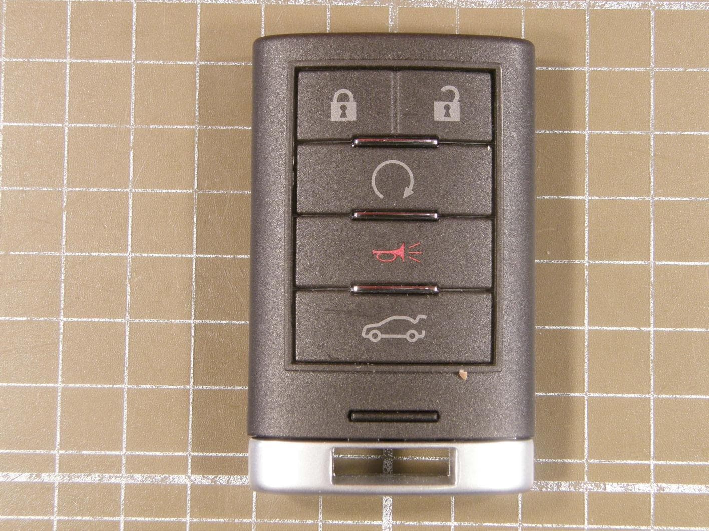 Keyless Car Entry Controller - FCC ID NBGG093UCC - HELLA GmbH & Co. KGaA
