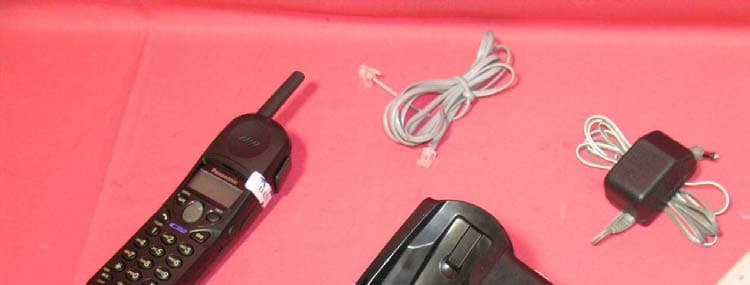 900MHz 40 Channel Analog Cordless Phone w/ CID - FCC ID NC8KX-TC1486 - CCT Tech Advanced Products Limited (4)