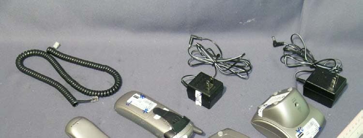 2.4GHz FHSS Cordless phone w/ CID, and DAM - FCC ID NC8MD451 - CCT Tech Advanced Products Limited (3)