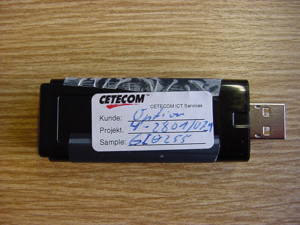 GSM/GPRS/EDGE USB Stick - FCC ID NCMOGI0225 - Option (Crescent NV)