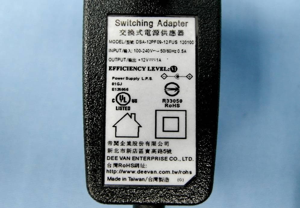 AC1200 Wireless LAN Dual-Band Concurrent Repeater - FCC ID NDD9574781905 - Edimax Technology Co Ltd