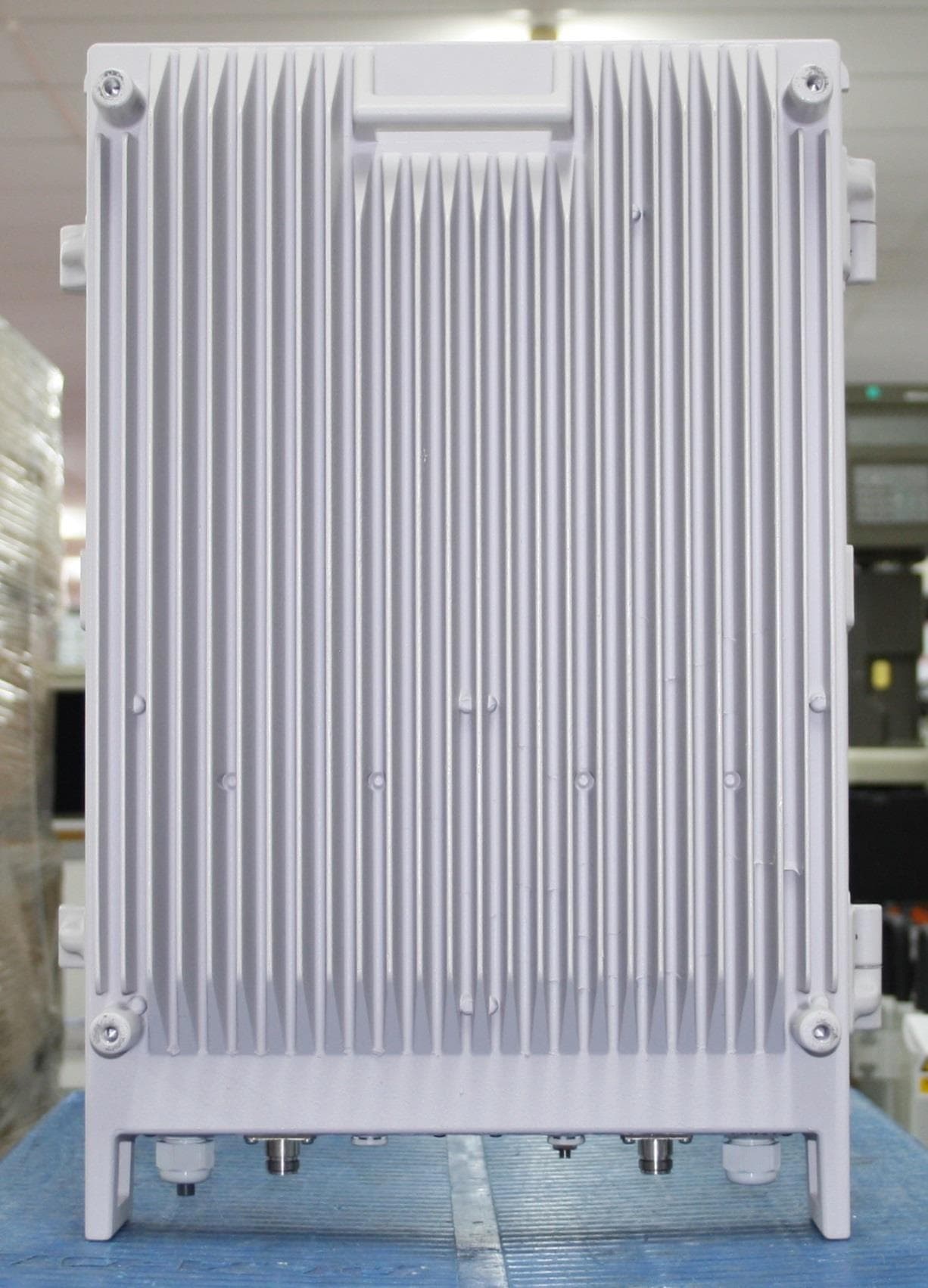D-CSR-3604-4 Booster - FCC ID NEOA284SERIES - PBE Europe Ltd. trading as Axell Wireless