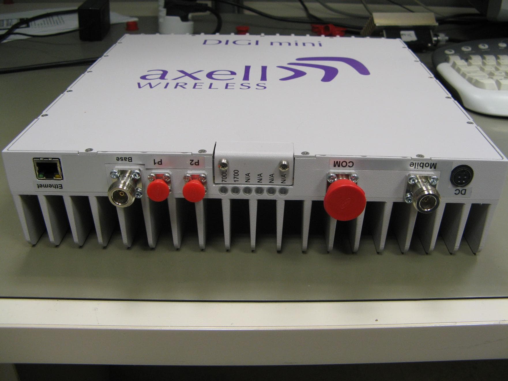Repeater - FCC ID NEODMINI2107U2017 - PBE Europe Ltd. trading as Axell Wireless (1)