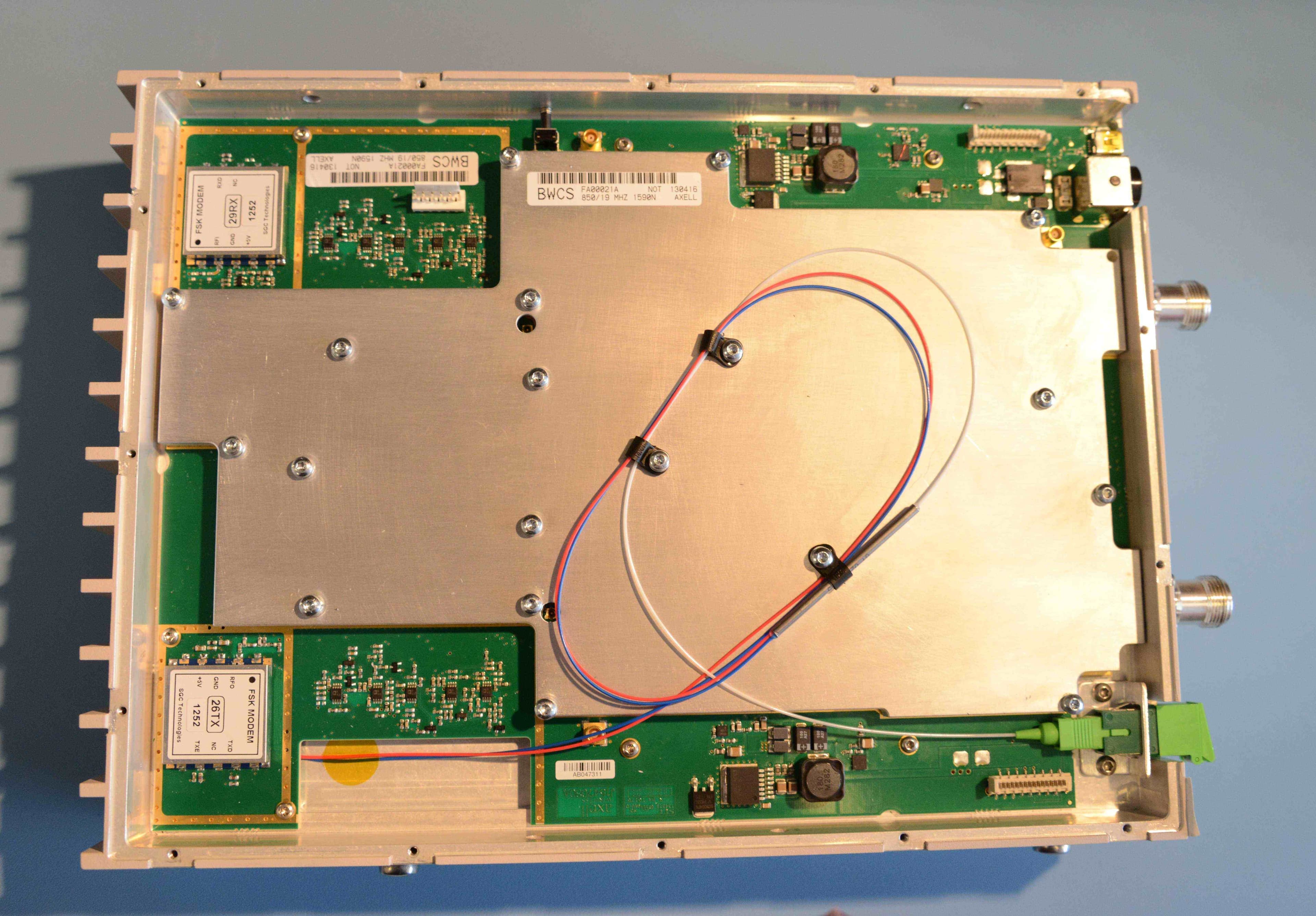 MBF2001A Dual Band Optical Repeater - FCC ID NEOMBF23082319 - PBE Europe Ltd. trading as Axell Wireless (2)