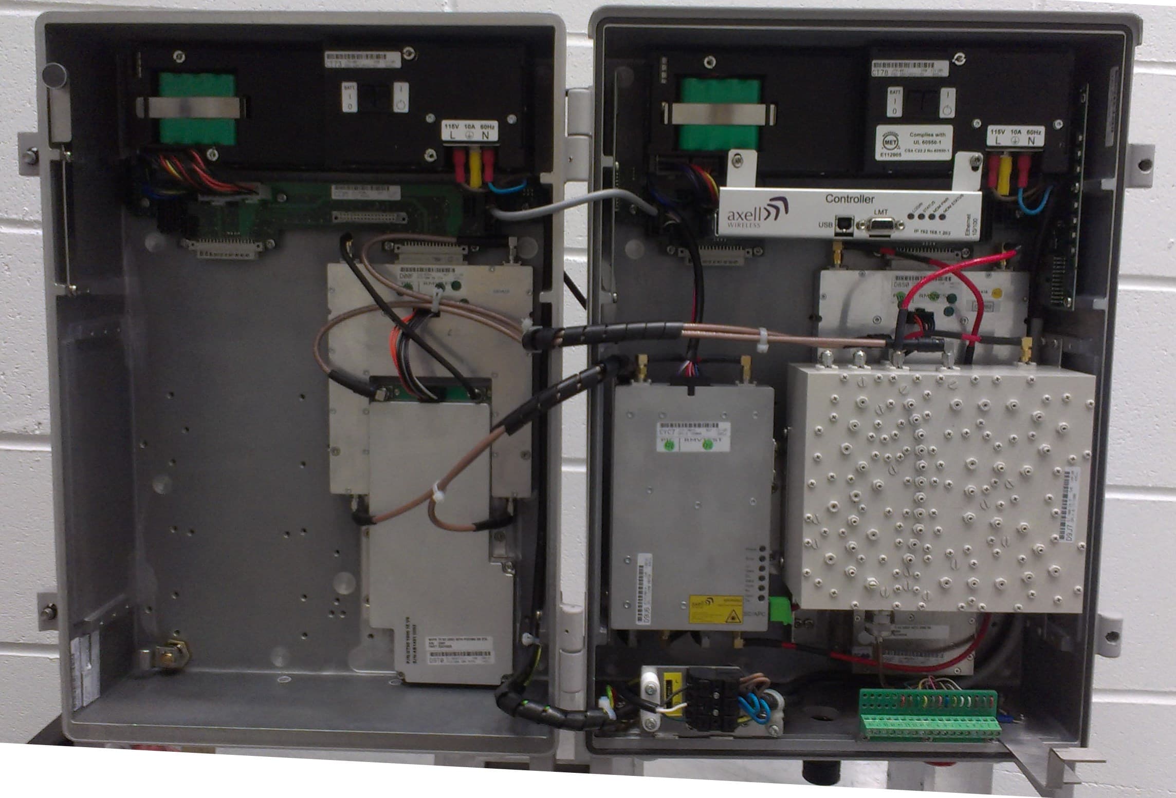 MBF4050, (MBF4317-4319 115V Dual Band) Fibre Optic Repeater - FCC ID NEOMBF4050 - PBE Europe Ltd. trading as Axell Wireless (2)
