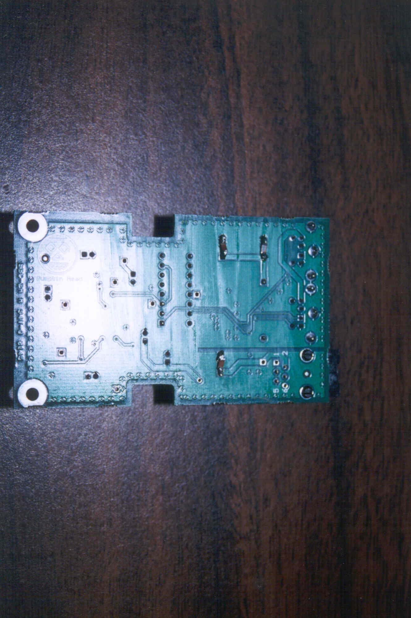 Behind-U Workstation Alert System - FCC ID NEP5289U - 8X8 Inc