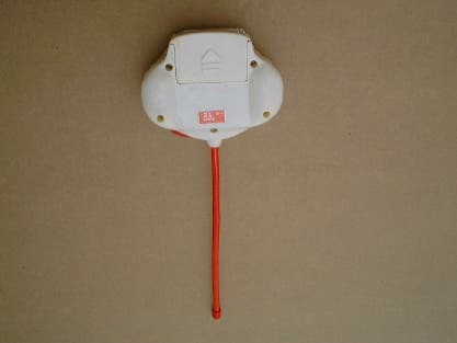 Remote Control Toy Transmitter - FCC ID NF260827 - Hitari Limited (2)