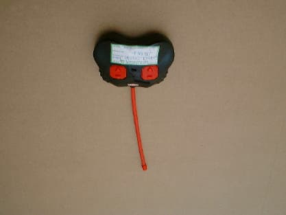 Remote Control Toy Transmitter - FCC ID NF260927T - Hitari Limited (2)