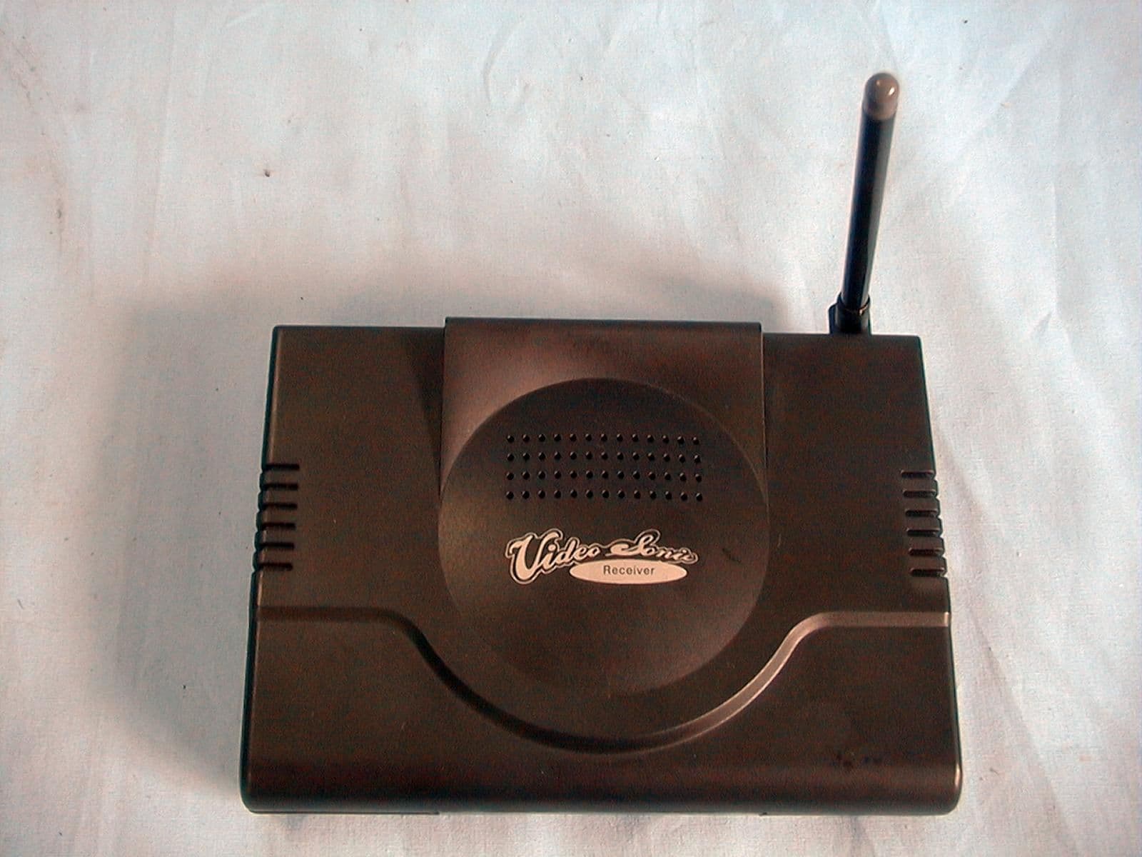 A/V TX Remote Control - FCC ID NGVAWV326R - Airwave Technologies Inc